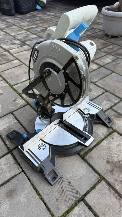 Fierastrau Circular Unghiular 1400 W