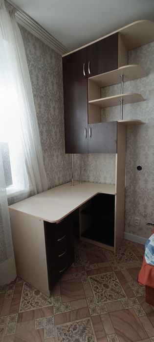 Продам стол 15 000тг