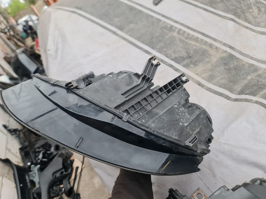 Far Faruri Stanga Dreapta Halogen Audi A4 B8.5 B8 Facelift
