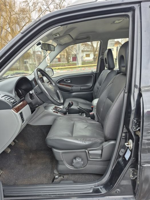 Suzuki Grand Vitara!2,0 benzină! EDITION! 2005!