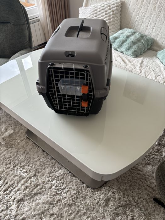 Транспортна клетка за куче