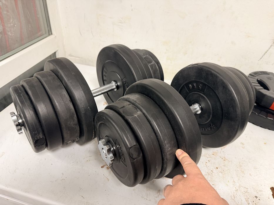 Gantere Reglabile noi set 50 kg. 2x25 kg=50 kg pret 370 lei