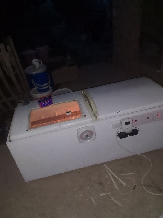 Инкубатор автоматически