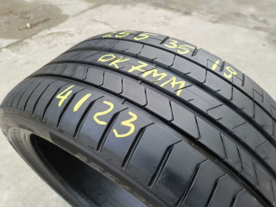 O anvelopa de vara 255 35 19 pirelli p zeo pz4 profil 7 mm dot 4123