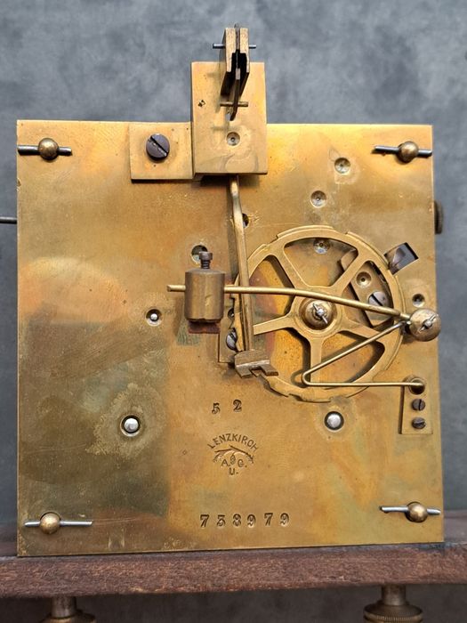 Ceas pendula de perete Lenzkirch