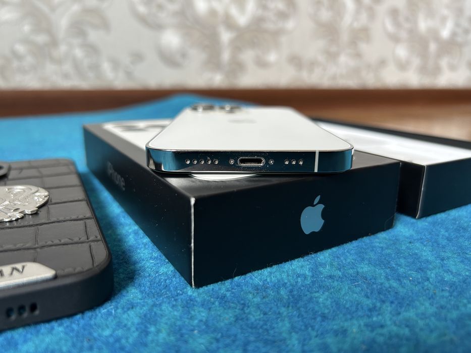 iPhone 13 Pro White