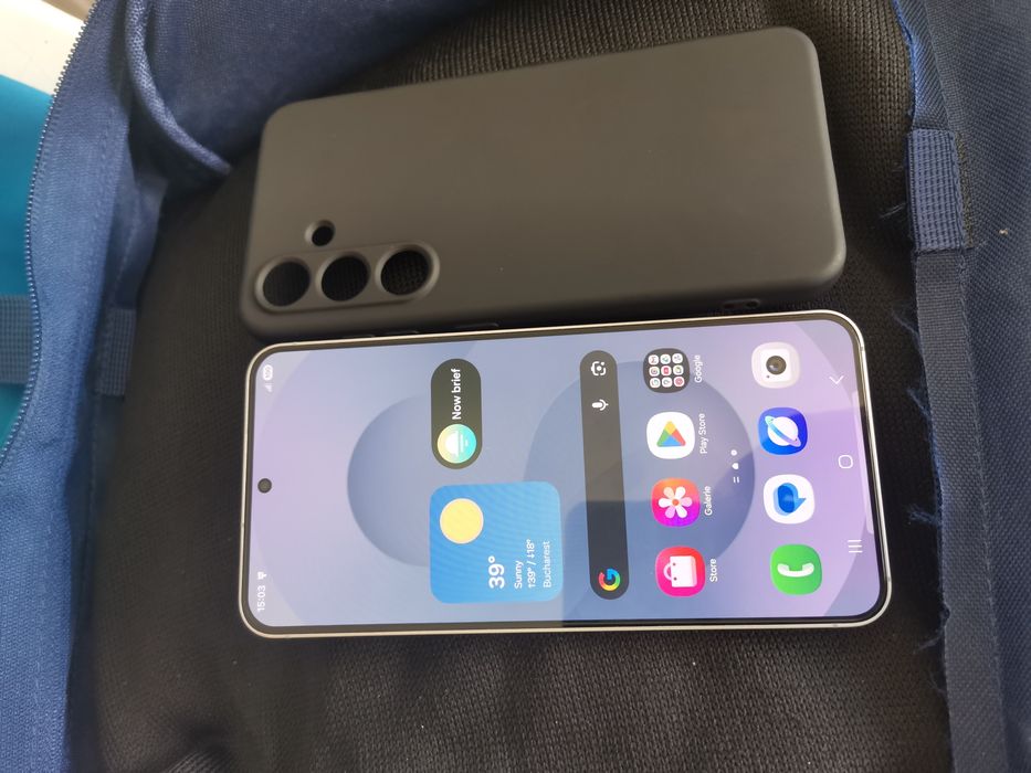 Samsung s25 gri.