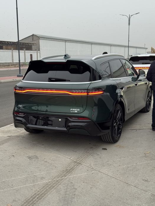 Voyah free 210 apollo tech /green/yangi