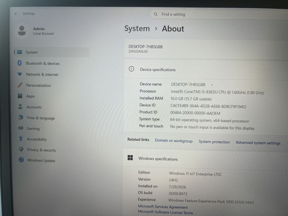 Lenovo ThinkPad T490 i5 8365u 16GB ram 512ssd