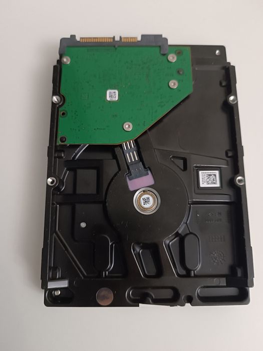 Жёсткий диск 1ТБ HDD