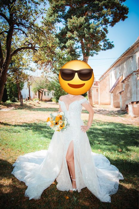 Rochie mireasa cu trena detasabila