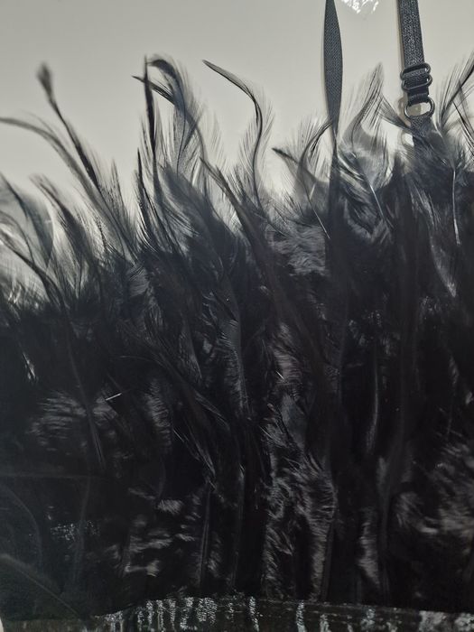 Rochie de seara cu pene