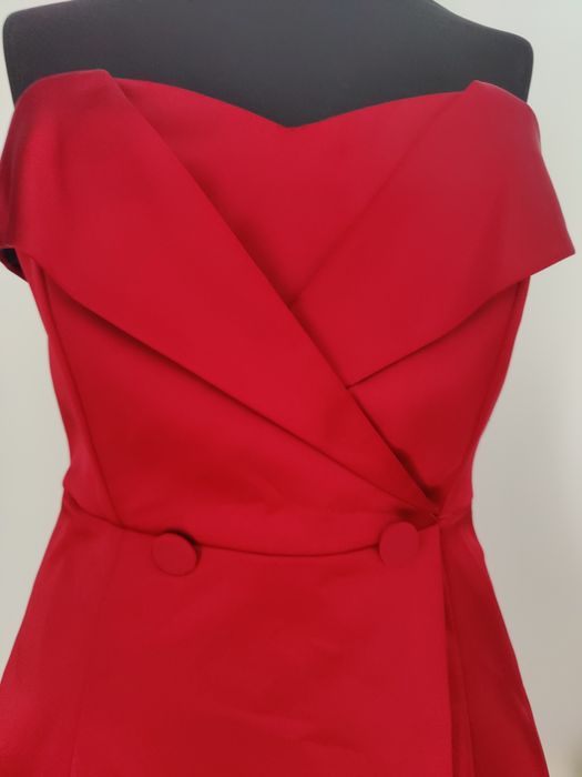 Rochie roșie eleganta