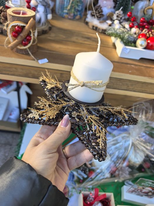 Свещник подходящ за подарък