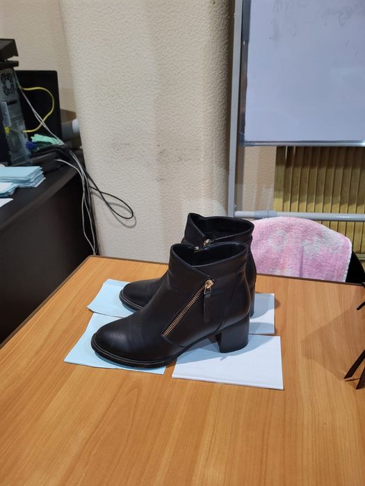 Продаю димесезонная обувь