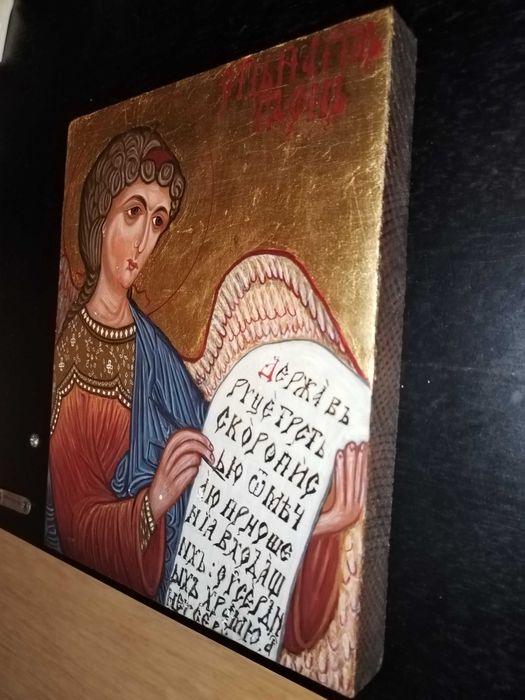 Ръчно рисувана православна икона Архангел Михаил златен варак 25/20 см