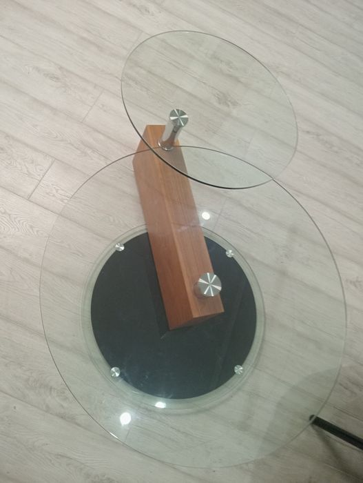 Продам журнальный столик