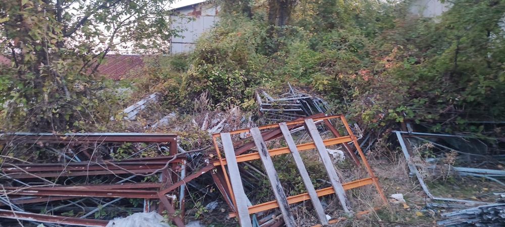 Стъклена оранжерия за 1 дк. място