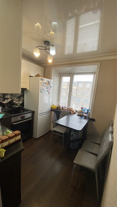 Продается 2х комнатная квартира