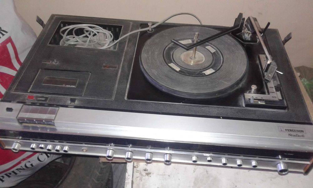 Грамофон с радио и касетка