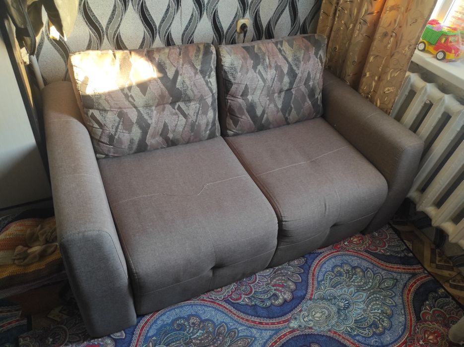 Продам мини диван