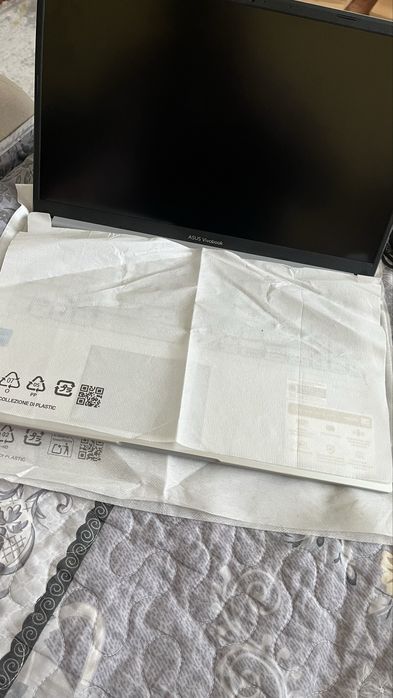 Продам vivobook Асус новый.