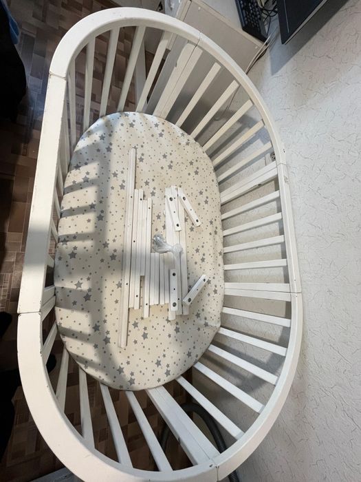 Продам детскую кроватку 5 в 1