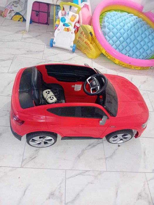 Masinuta electrica pentru copii Audi E-Tron Sportback 4x4 (6688) Rosu