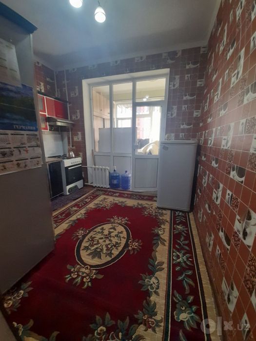 Kvartira sotiladi 3xona 3etaj 110Kvm
