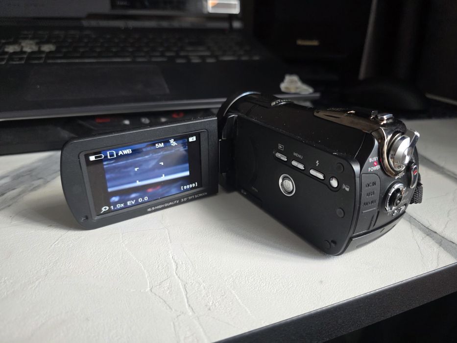 Sony Handycam HDR-CX700E