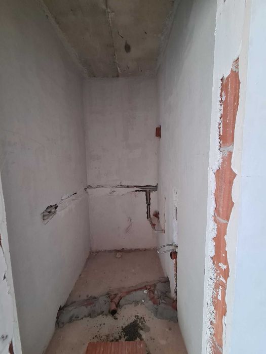 Продава се Тристаен апартамент в Хасково, Любен Каравелов - 87 кв.м за 898 €/кв.м - Снимка #8