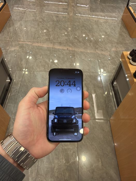 Продаю Iphone 13pro в оригинале