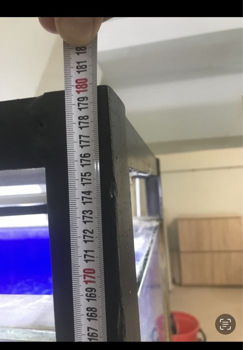 Продам аквариумы .