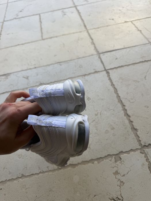 Nike Air Max 97 „Triple White” – mărimea 37, ca noi