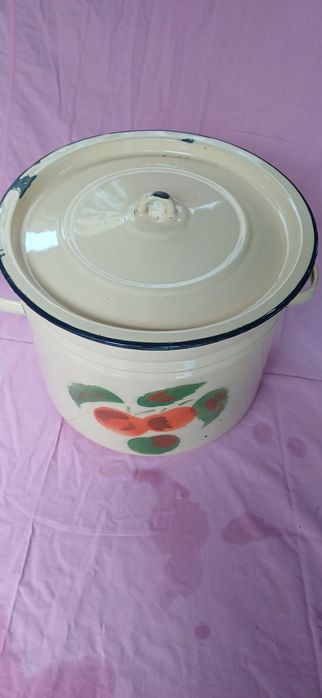 Кастрюля 19 литров Эмаль