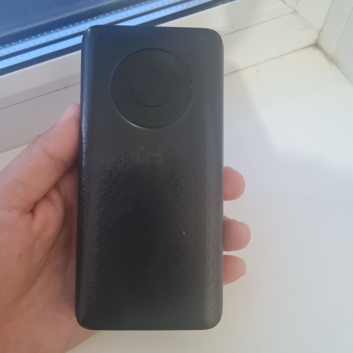 Карманный зарядка powerbank