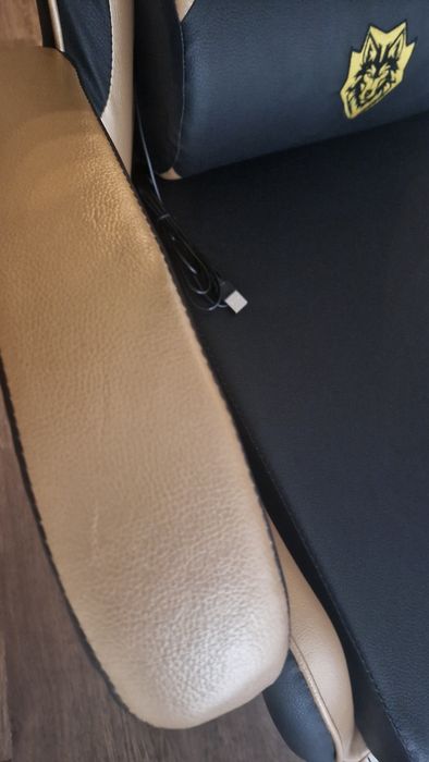 Нов геймърски стол