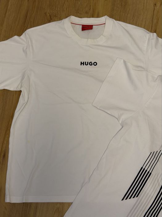 Чисто нови тениски hugo boss