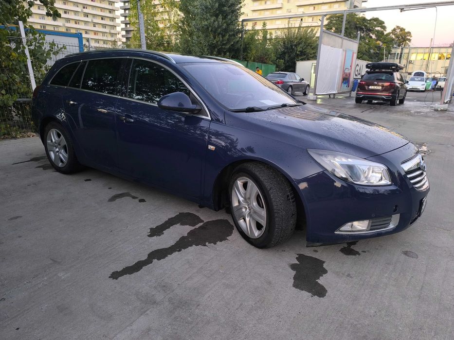 Opel Insignia Sports Tourer 2010
