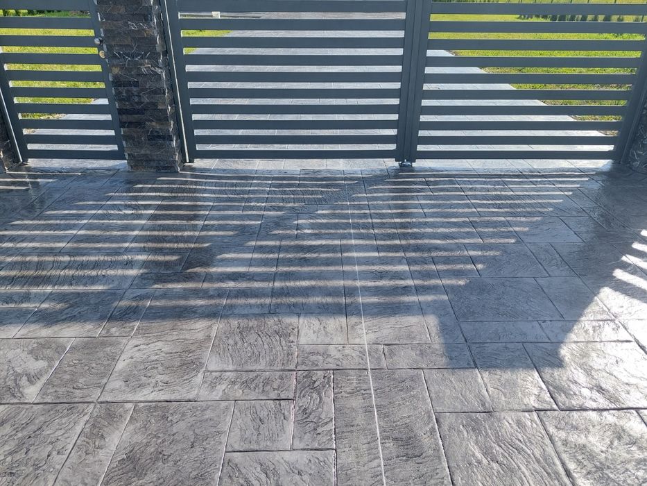 Beton amprentat,beton elicopterizat,beton antiderapant,cofraje etc