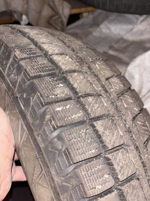 Четири зимни гуми 205/70 R15 GOODRIDE