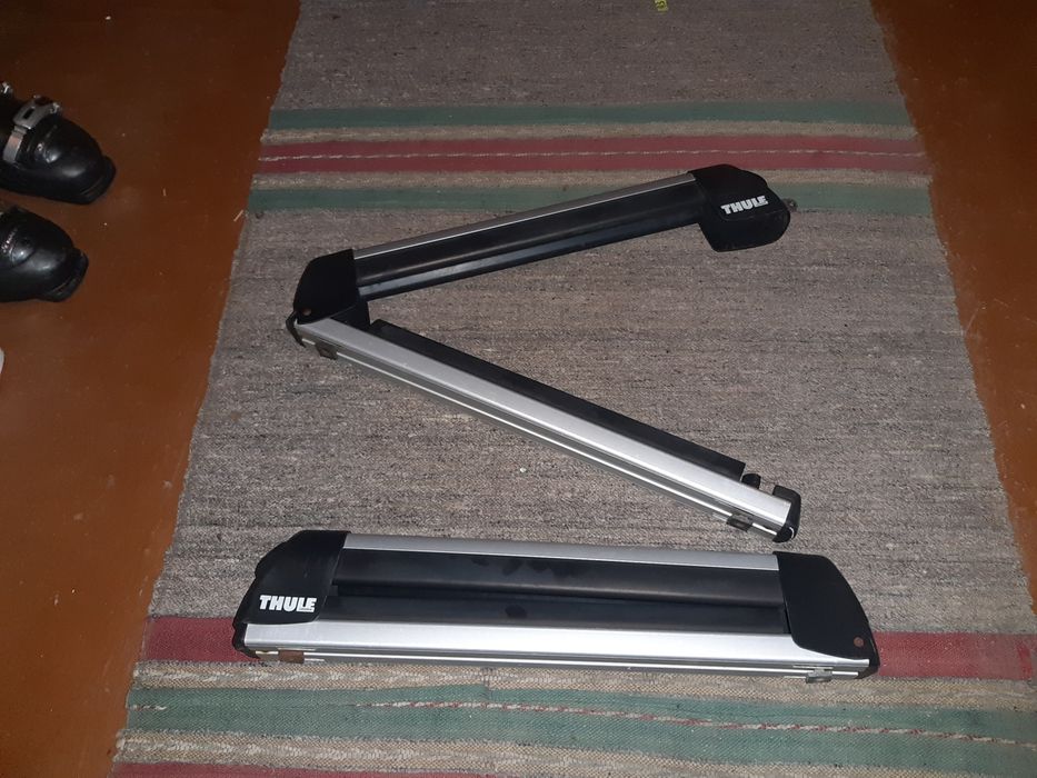 Ски и обувки за тях