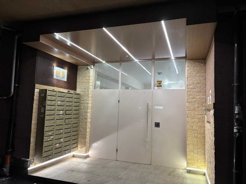 Продава се Двустаен апартамент в София, Малинова долина - 82 кв.м за 1113 €/кв.м - Снимка #10