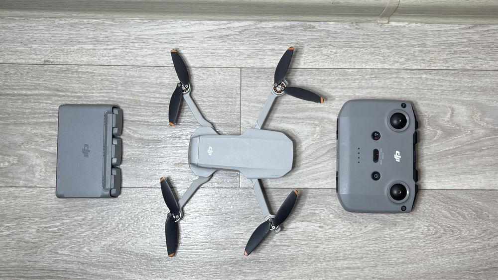 Дрон DJI Mini 2 fly more combo. полный комплект