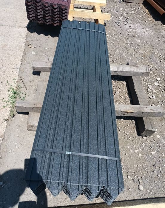 Vând șipcă metalică de gard