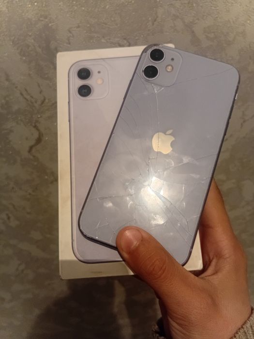 Айфон 11 с коробкой не рабочий срочно