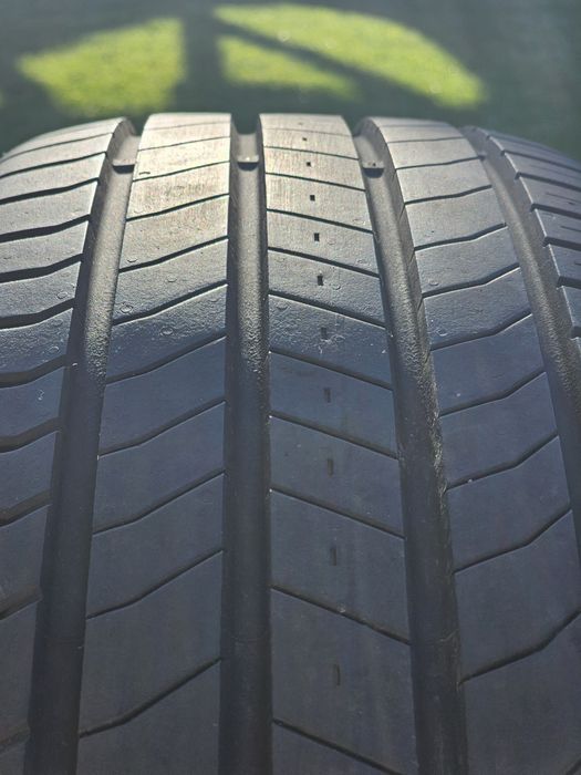 Nexen 215 60 R17 vara DOT 202506