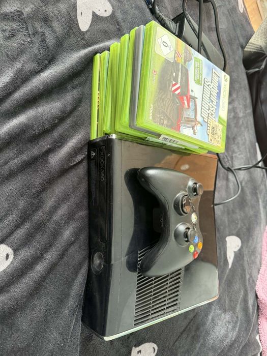 De vânzare ps 4 si Xbox 360