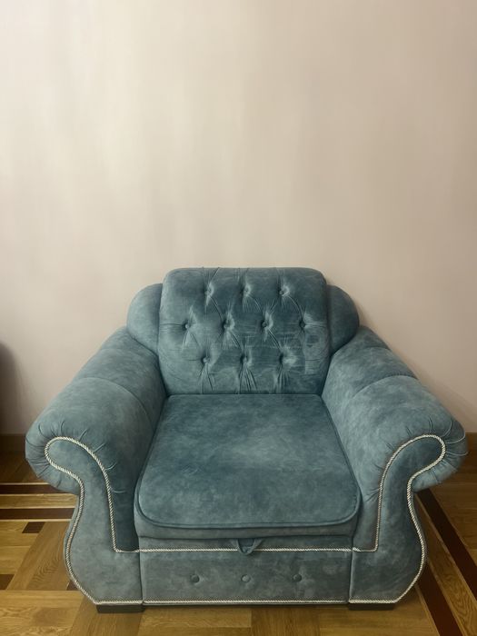 Диван раскладной +2 кресла