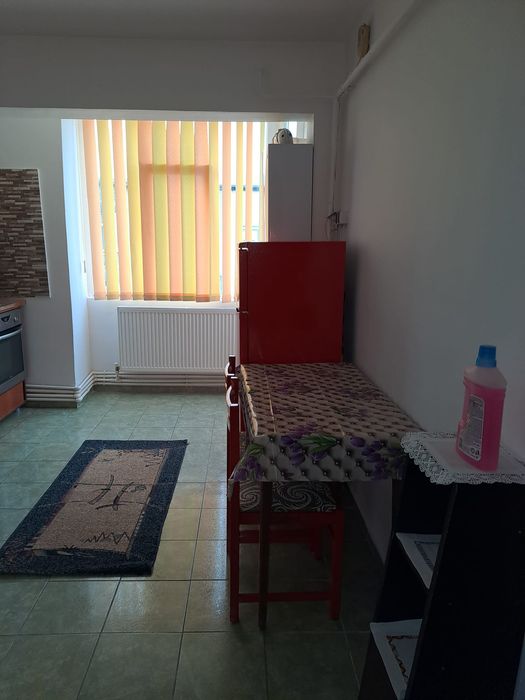 Închiriez apartament o camera Călărași 4